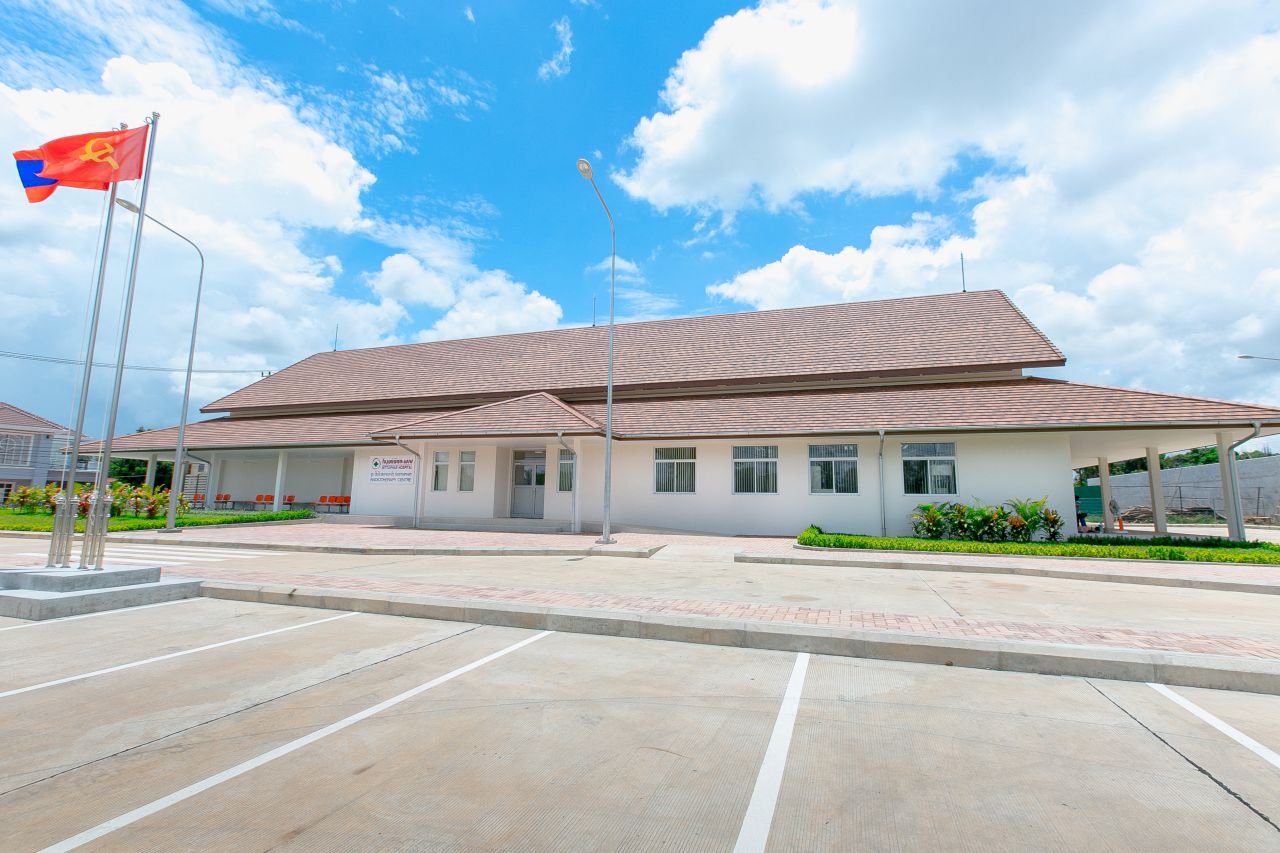 Laos Vientiane Radiotherapy 01