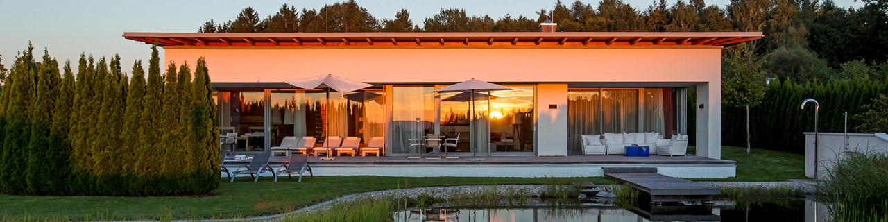 201801_g5_aussenansicht_villa_660_sommer.jpg